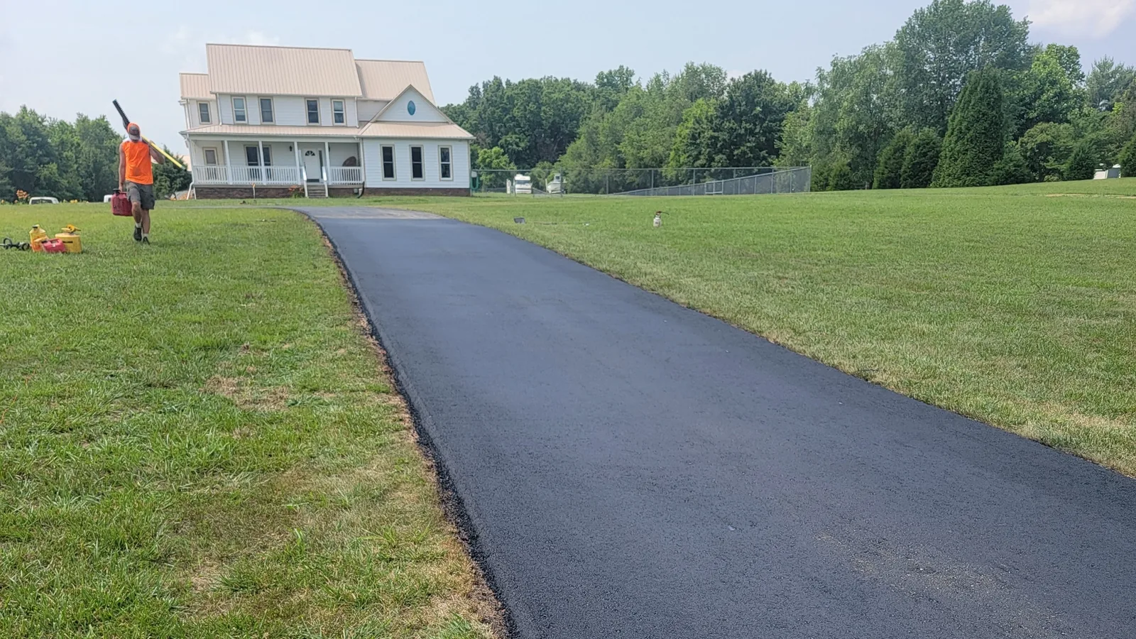 Asphalt paving contractor in Nashville, TN