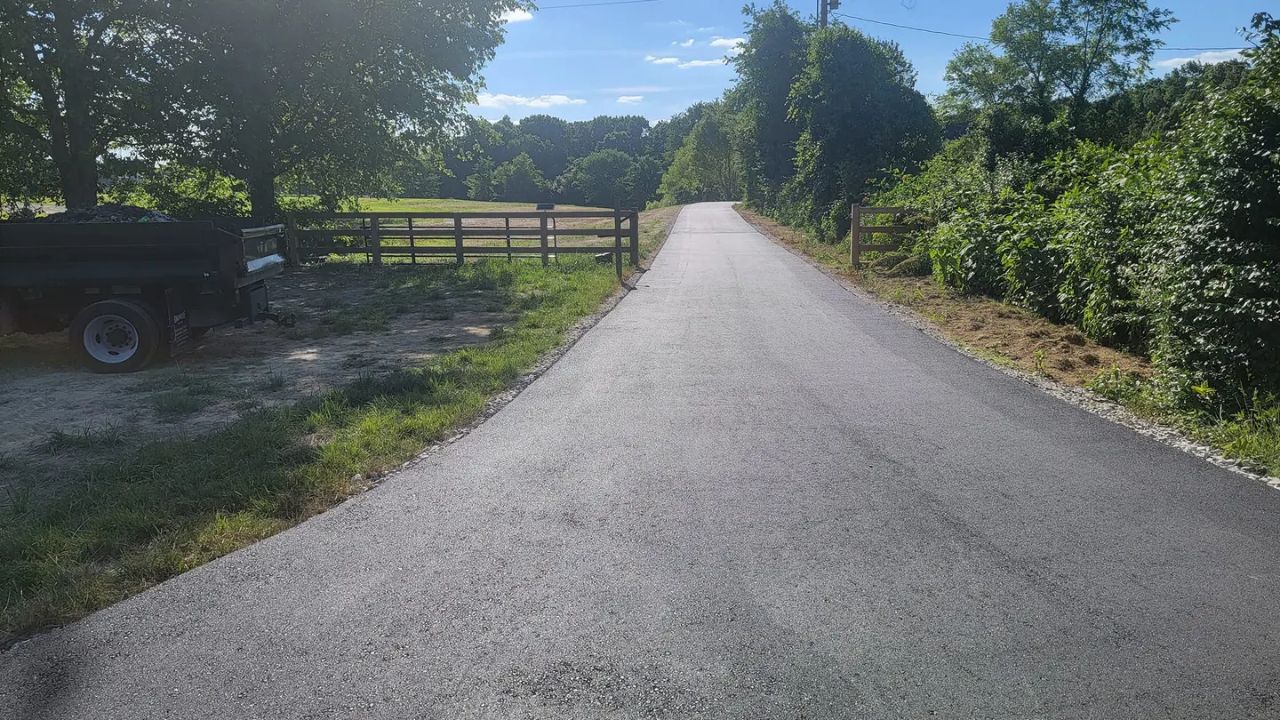 Asphalt paving contractor in Smyrna, TN